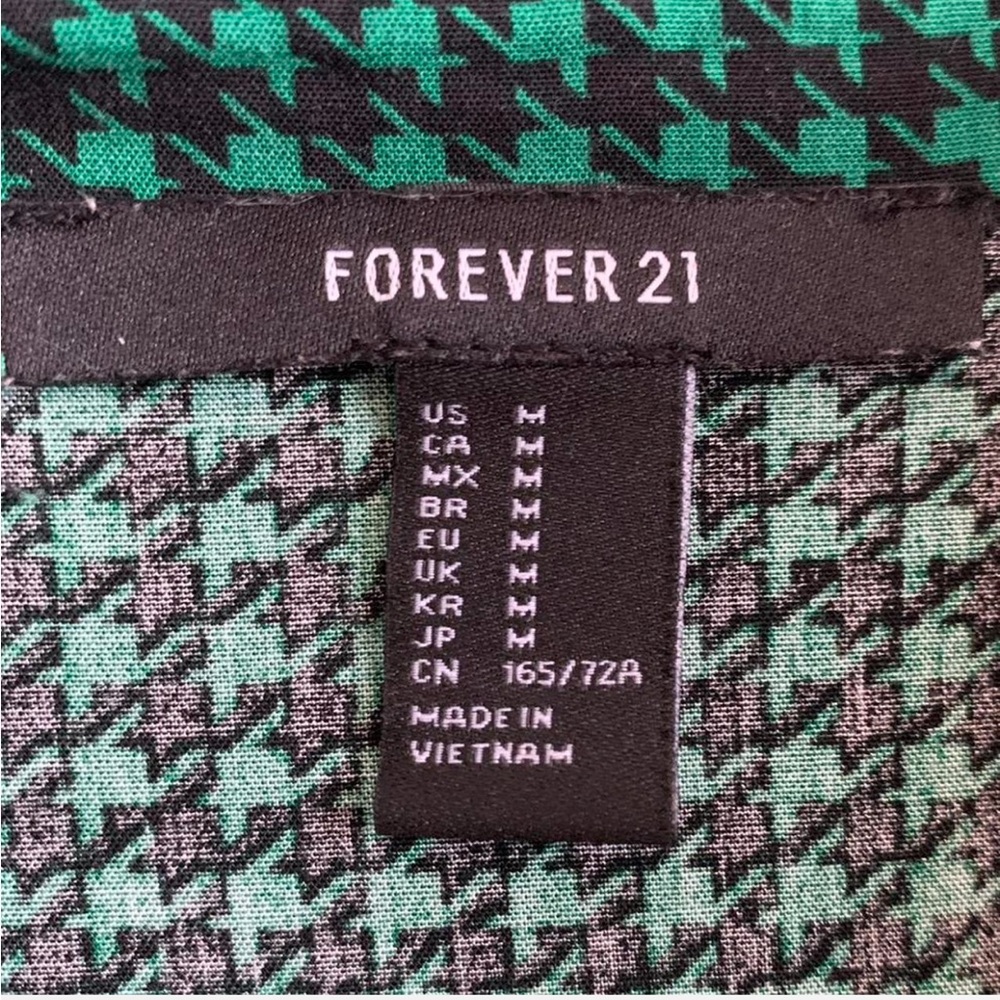 Forever 21 Green Plaid Romper! Size Medium! - Picture 3 of 4
